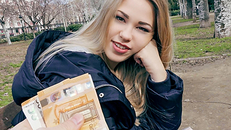 Public Pickups – Blonde Nerd Loves Public Fucking