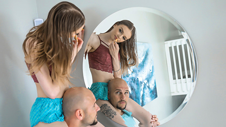 Exxxtrasmall – The Tiny Twat Advantage