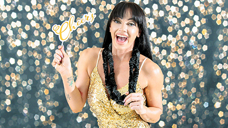 GotMylf – Leila Larocco: New Decade, New MILF Pussy