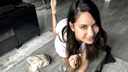 StayHomeMilf – Alexis Zara: Stimulus