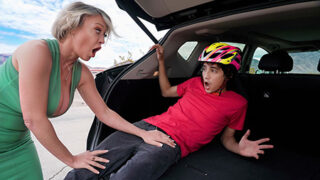 LilHumpers – Dee Williams: Road Rage Load