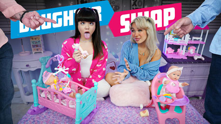 DaughterSwap – Luna Luxe and Mochi Mona