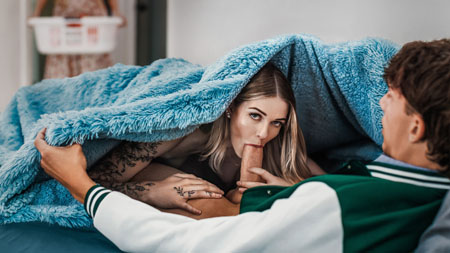 FamilyStrokes – Aubree Blaire: Rate How I Fuck